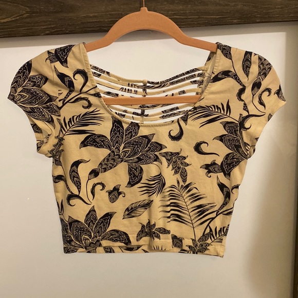 White and blue crop top - Picture 1 of 3